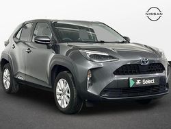 Grey Used 2022 Toyota Yaris Hybrid SUV | £18,750 (Good price)