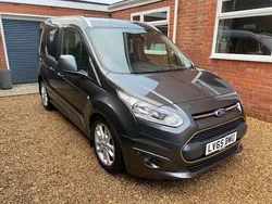 Grey Used 2015 Ford Tourneo Connect Titanium MPV | £8,495 (Fair price)
