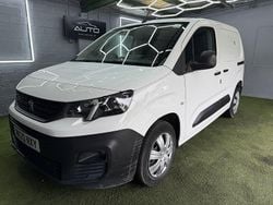 White Used 2020 Peugeot Partner MPV | £7,995 (Super price)
