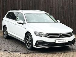 White New 2025 VW Passat GTE Estate | £30,399 (Fair price)
