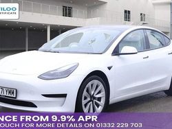 White Used 2021 Tesla Model 3 Standard Range Sedan | £18,985 (Fair price)