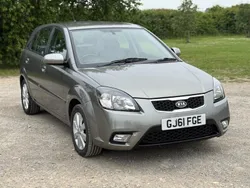 Silver Used 2011 Kia Rio Hatchback | £3,295 (Fair price)