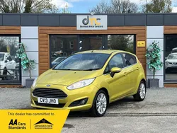 Yellow Used 2013 Ford Fiesta Zetec Hatchback | £4,995 (Fair price)