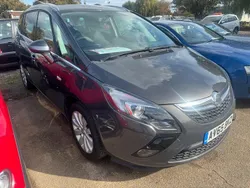 Grey Used 2015 Vauxhall Zafira MPV | £5,995 (Expensive)