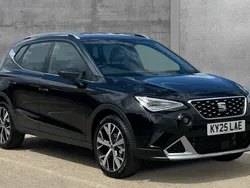 Black New 2025 Seat Arona Xperience Lux SUV | £21,440 (Fair price)