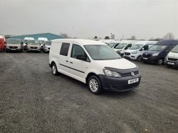 White Used 2015 VW Caddy Maxi MPV | £8,950 (Fair price)