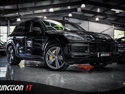 Used 2020 Porsche Cayenne S E-Hybrid SUV | £58,975 (Fair price)