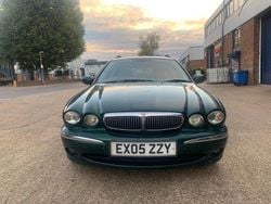 Green Used 2005 Jaguar X-type SE Estate | £1,695 (Fair price)