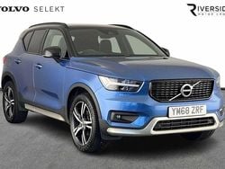Bursting blue Used 2018 Volvo XC40 R-Design SUV | £20,190 (Fair price)