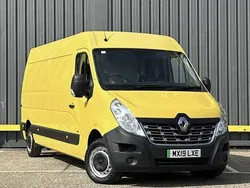 Yellow Used 2019 Renault Master Business Van | £9,195 (Fair price)