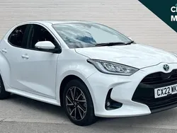 White Used 2022 Toyota Yaris Hybrid Design Hatchback | £16,716 (Fair price)