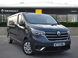 Grey Used 2023 Renault Trafic Van | £17,887 (Good price)