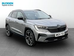 Grey/black Used 2024 Renault Austral Techno Esprit Alpine SUV | £25,702 (Fair price)