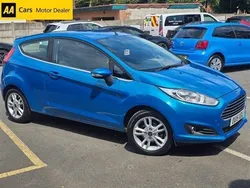 Blue Used 2015 Ford Fiesta Zetec Hatchback | £5,295 (Fair price)