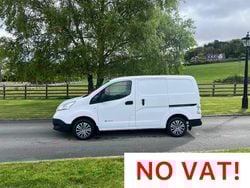 White Used 2017 Nissan e-NV200 Acenta Van | £5,750 (A bit pricey)