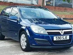 Blue Used 2006 Vauxhall Astra Active Hatchback | £1,800 (Good price)