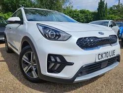 White Used 2020 Kia Niro 2 SUV | £12,990 (Fair price)