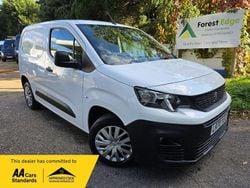 White Used 2020 Peugeot Partner S MPV | £9,990 (Good price)
