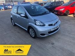Silver Used 2010 Toyota Aygo Platinum Hatchback | £2,457 (Fair price)