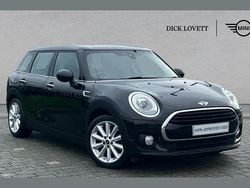 Black Used 2017 Mini Cooper Clubman Estate | £12,998 (Fair price)