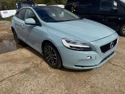 Blue Used 2018 Volvo V40 Momentum Estate | £2,650