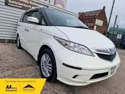White Used 2005 Honda Elysion MPV | £3,990