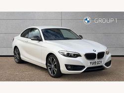 White Used 2019 BMW 218 Sport Line Coupe | £14,995 (Fair price)