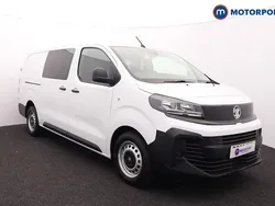 White New 2025 Vauxhall Vivaro Van | £23,599 (A bit pricey)