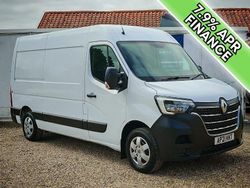 Mineral white Used 2021 Renault Master Business Van | £11,995 (Fair price)