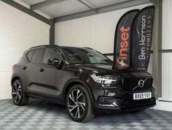 Black Used 2019 Volvo XC40 R-Design Pro SUV | £19,995 (Fair price)