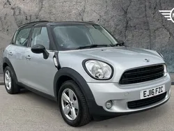 Silver Used 2016 Mini Cooper Countryman SUV | £12,190 (A bit pricey)