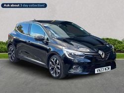 Black Used 2023 Renault Clio V Techno Hatchback | £11,999 (Fair price)