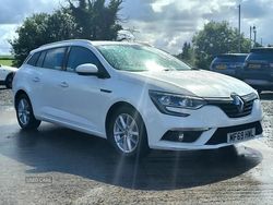 White Used 2019 Renault Mégane GrandTour Play Estate | £8,450 (Expensive)