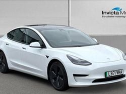 White Used 2021 Tesla Model 3 Standard Range Sedan | £19,500 (Fair price)