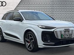 White Used 2025 Audi Q6 e-tron Advanced SUV | £52,940 (Good price)