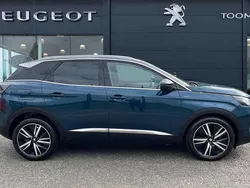 Blue Used 2022 Peugeot 3008 Premium SUV | £20,995 (Fair price)