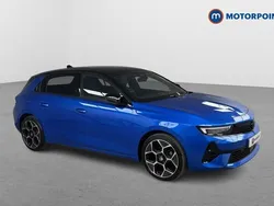 Blue Used 2024 Vauxhall Astra Ultimate Hatchback | £19,499 (Fair price)