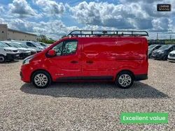 Red Used 2015 Renault Trafic Van | £6,849 (Fair price)