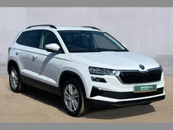 Moon white metallic Used 2024 Skoda Karoq SE Drive SUV | £22,280 (Fair price)