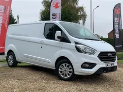 White Used 2023 Ford Transit Custom Limited Van | £18,900 (Fair price)