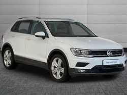 Pure white Used 2020 VW Tiguan Match SUV | £17,050 (Fair price)