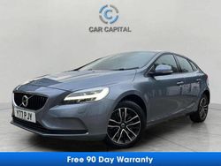 Blue Used 2016 Volvo V40 Momentum Hatchback | £9,250 (Fair price)