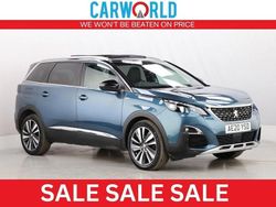 Green Used 2020 Peugeot 5008 Premium SUV | £18,990 (Good price)