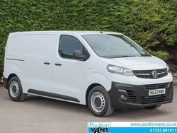 White Used 2022 Vauxhall Vivaro Van | £13,750 (Good price)
