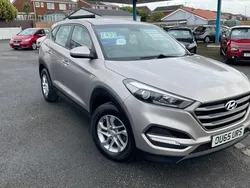 Gold Used 2015 Hyundai Tucson SUV | £7,495 (Expensive)