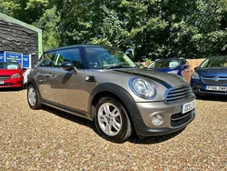 Silver Used 2012 Mini Cooper Hatch Hatchback | £2,495 (A bit pricey)
