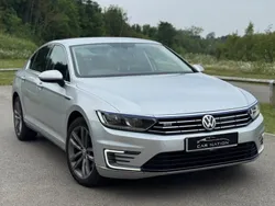 Silver Used 2017 VW Passat GTE Sedan | £9,200 (Fair price)