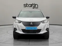 White Used 2022 Peugeot e-2008 GT SUV | £15,150 (Fair price)