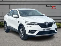 White Used 2024 Renault Arkana Evolution SUV | £18,450 (Good price)