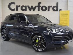 Used 2022 Porsche Cayenne S E-Hybrid Platinum Edition SUV | £62,495 (Fair price)